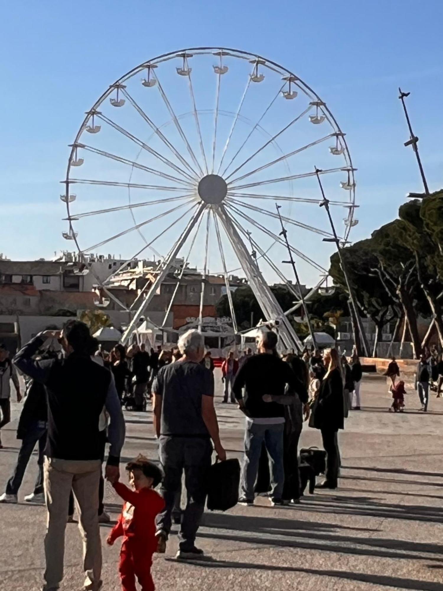 Location Cote D Azur Hotel อองทีบส์ ภายนอก รูปภาพ